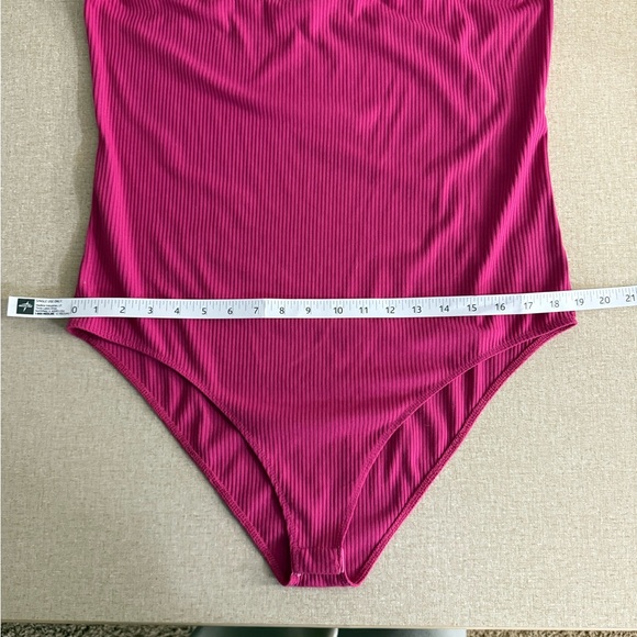 Gilli Fuchsia Ribbed Bodysuit - Picture 7 of 8
